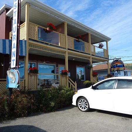 Hotel-Motel Baie-Ste-Catherine Eksteriør billede
