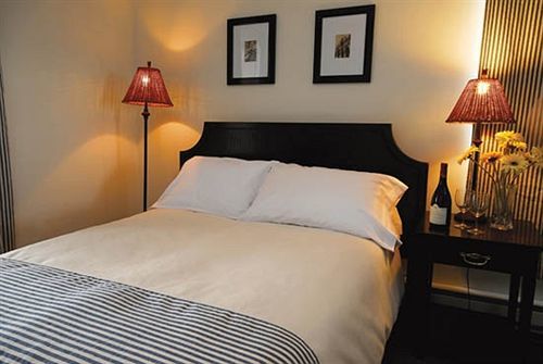 Hotel-Motel Baie-Ste-Catherine Eksteriør billede